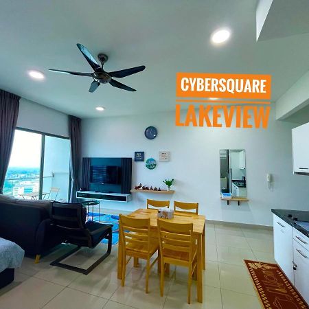 Cybersquare Lakeview With Netflix And Disney Hotstar Cyberjaya Εξωτερικό φωτογραφία