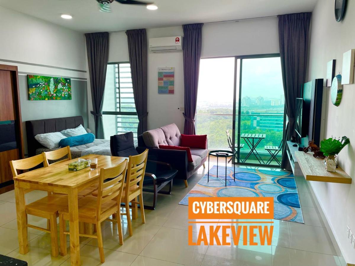 Cybersquare Lakeview With Netflix And Disney Hotstar Cyberjaya Εξωτερικό φωτογραφία